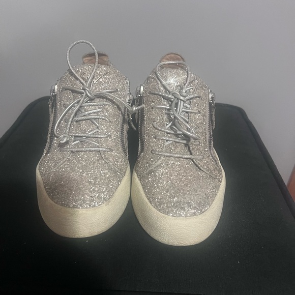 Woman Giuseppe Zanotti glitter sneakers - Picture 1 of 7